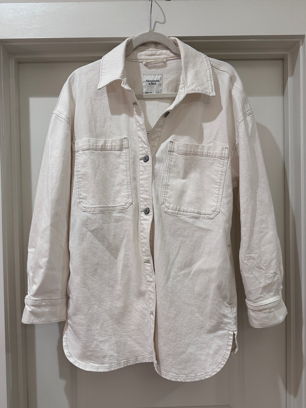 Abercrombie & Fitch Women's Off-White Denim Shacket